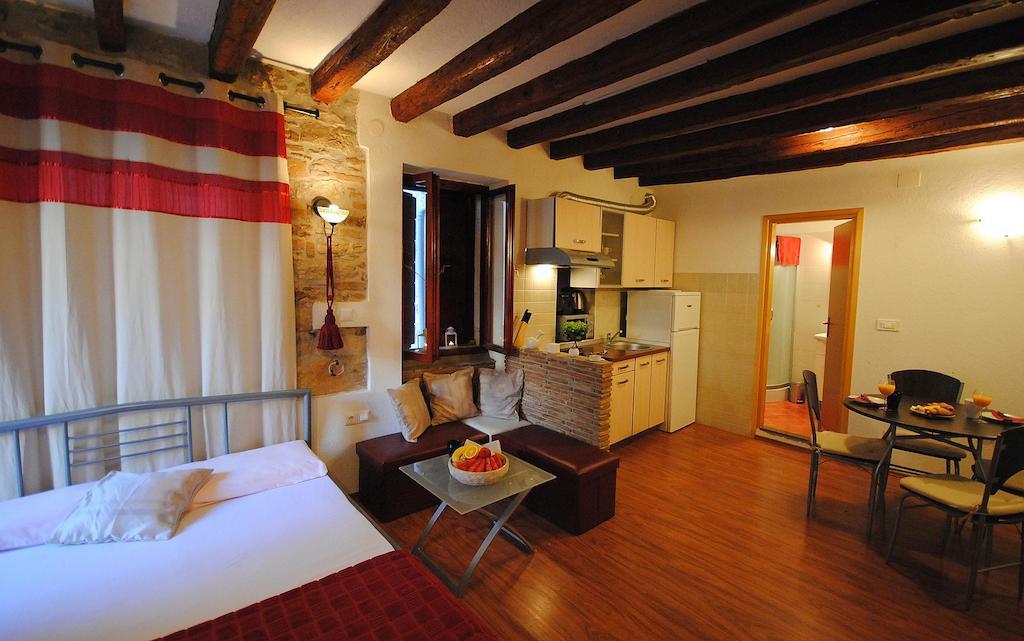 Guesthouse Ancient Stone Rovinj Kamer foto