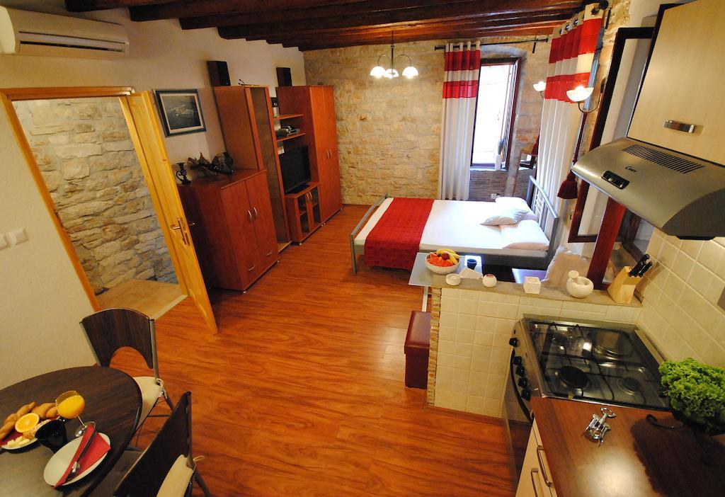 Guesthouse Ancient Stone Rovinj Kamer foto