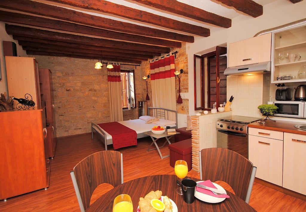 Guesthouse Ancient Stone Rovinj Kamer foto