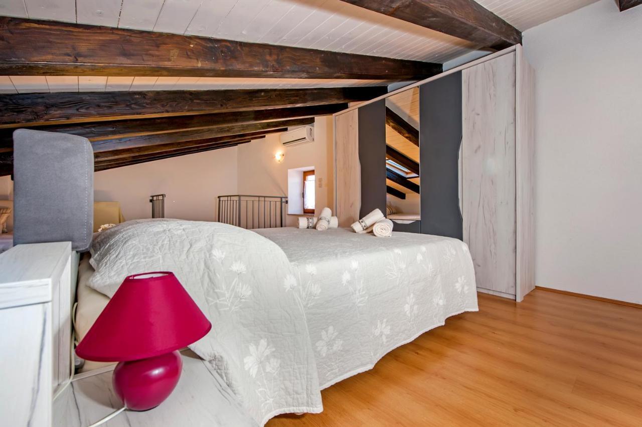 Guesthouse Ancient Stone Rovinj Buitenkant foto